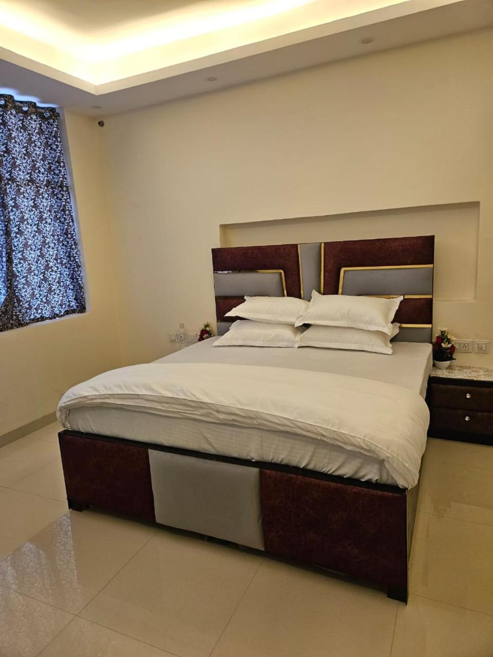 그레이터 노이다 Ashirwaad 249 B&B 외부 사진